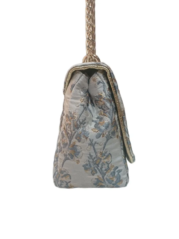 Bolso Venecia Tejido Flores Azul Y Oro 3